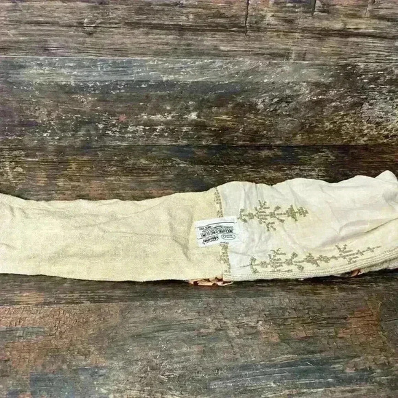 Binding Love Handmade Animal Print Scarf - Picture 2 of 4